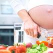 Overvekt under graviditet: hvordan du ikke får opp, normer, lister over nyttige og skadelige produkter
